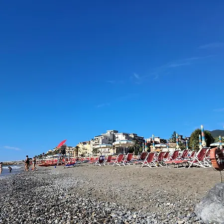 شقة Mare